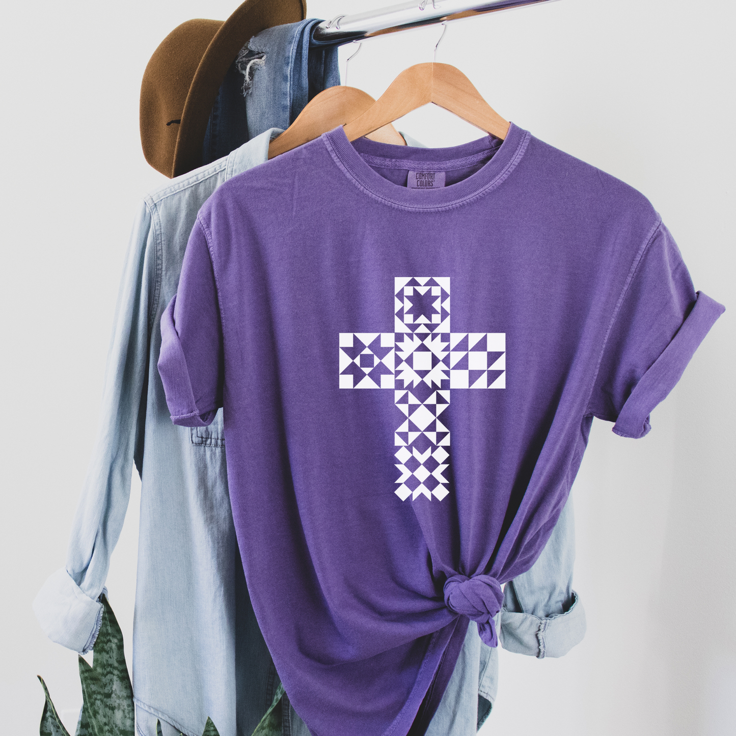 Comfort Colors Quilt Block Cross Quilter T-Shirt