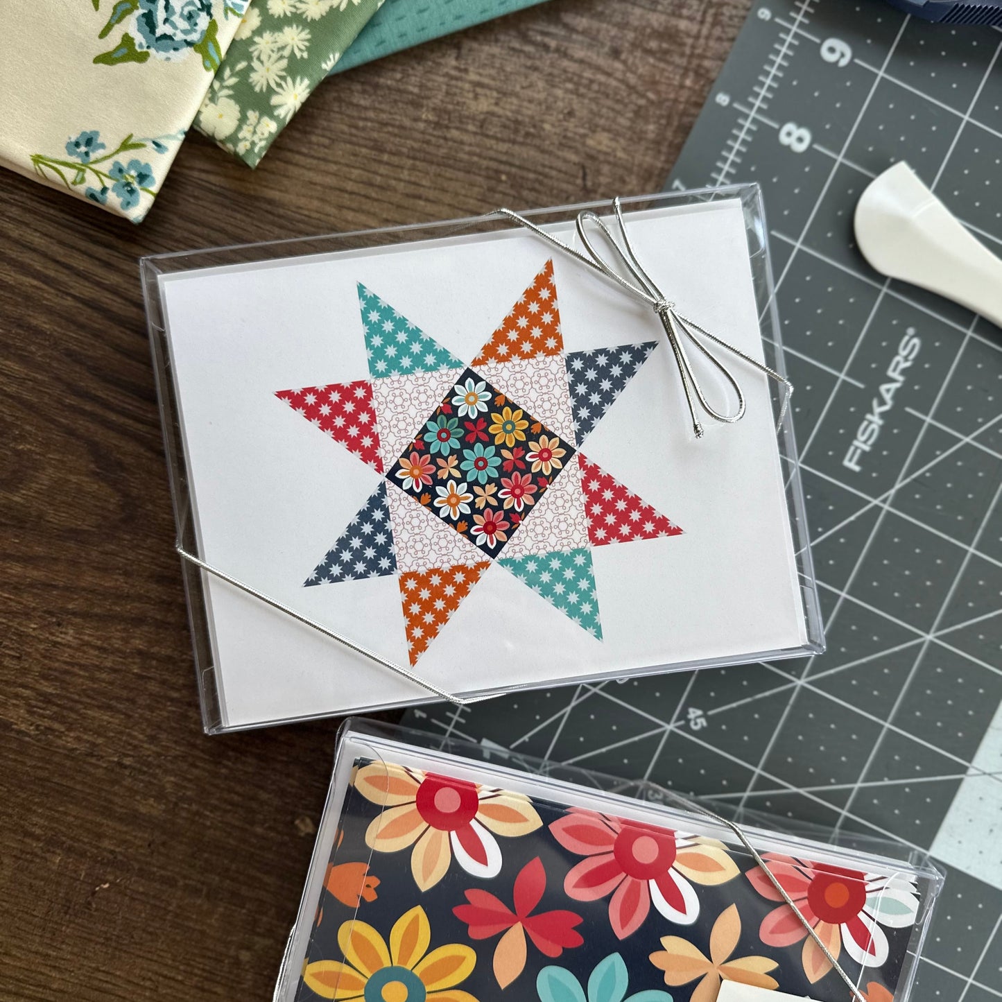 Groovy Quilt Star Boxed Set of 6 Note Cards