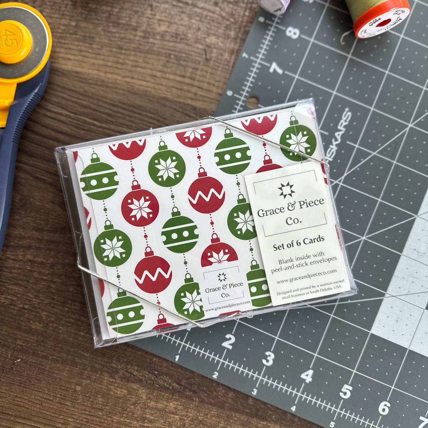 Bear Paw Quilt Block Boxed Set of 6 Christmas Cards