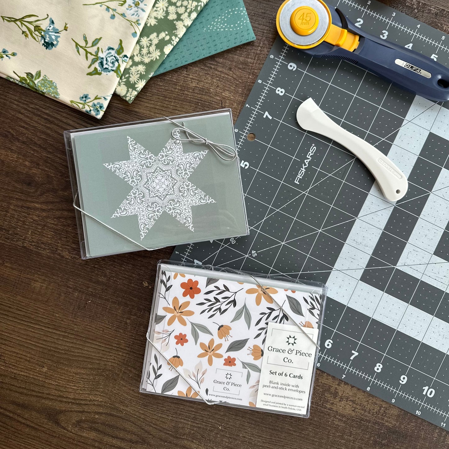 Sage Modern Vintage Quilt Star Boxed Set of 6 Note Cards