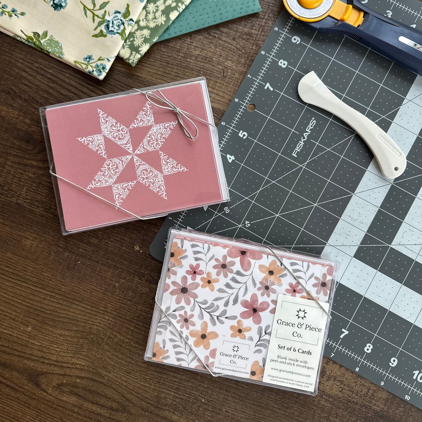 Mauve Modern Vintage Quilt Star Boxed Set of 6 Note Cards