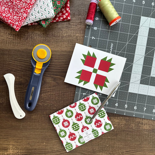 Bear Paw Quilt Block Boxed Set of 6 Christmas Cards