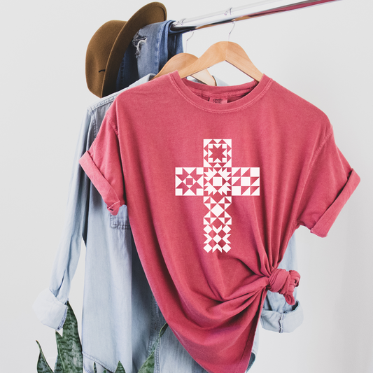 Comfort Colors Quilt Block Cross Quilter T-Shirt