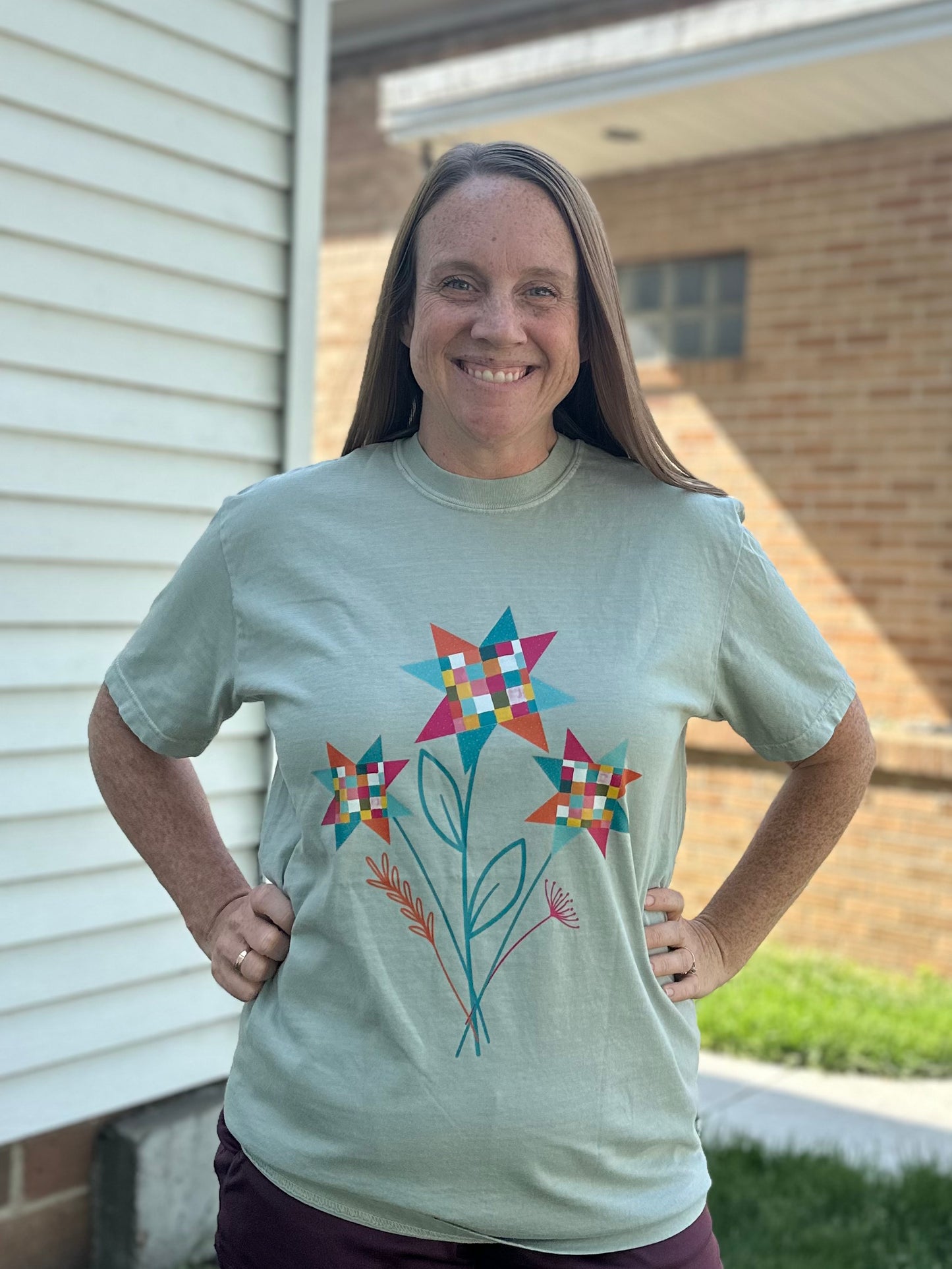 Quilter Colorful Flowers T-Shirt